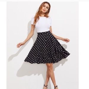 SHEIN :: Flared Polka dot skirt
